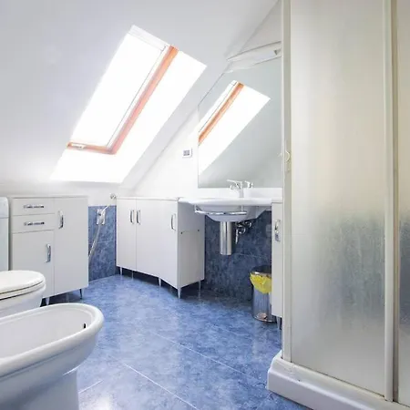 Loft Eugenio - *large And Bright Apartment* شقة