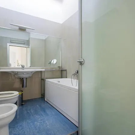 Loft Eugenio - *large And Bright Apartment* Апартаменты *